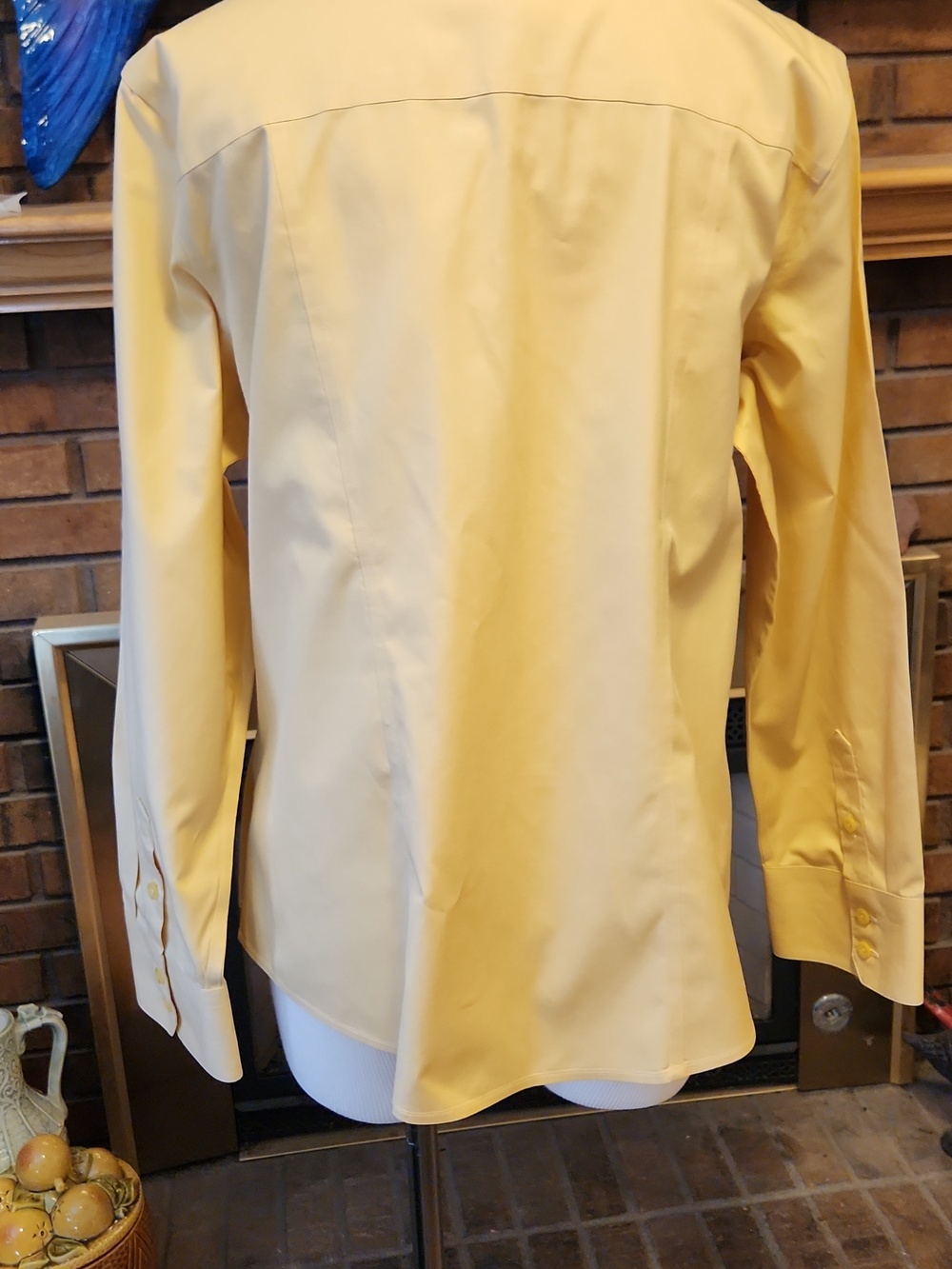 Chico's Soft Buttercup Yellow Button-Front Shirt No Iron 100% Cotton Size Large - Picture 6 of 11